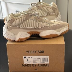 Adidas Yeezy 500 Sneakers